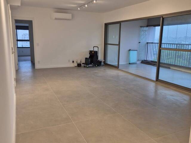 #AP01812 - Apartamento para Venda em São Paulo - SP - 1