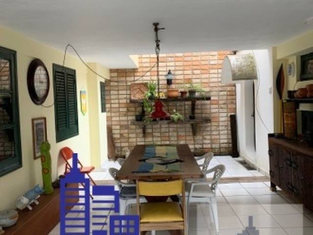 Sobrado para Venda em Ubatuba - 5